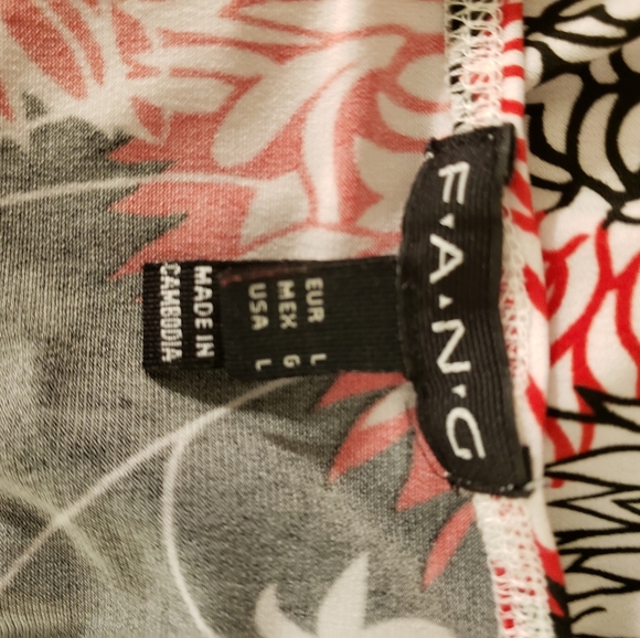 Vibrant Floral Print Sleeveless - Picture 4 of 4